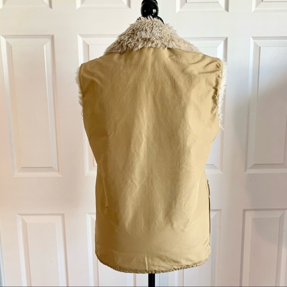 Woolrich Tan Faux Fur Lined Zipper Vest - Picture 6 of 9